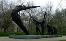 slavernij monument amsterdam